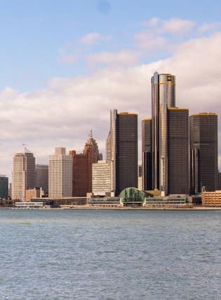 Detroit skyline and Renaissance Center in Michigan, representing TMC’s contract therapy services across the state.